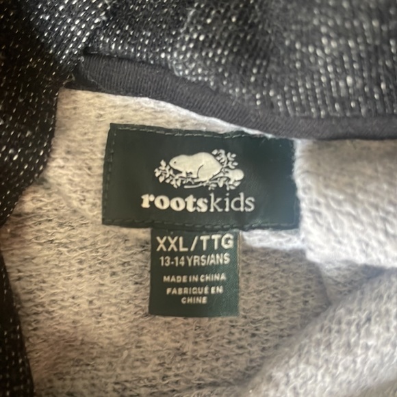 Roots Girls Hoodie - Picture 3 of 4